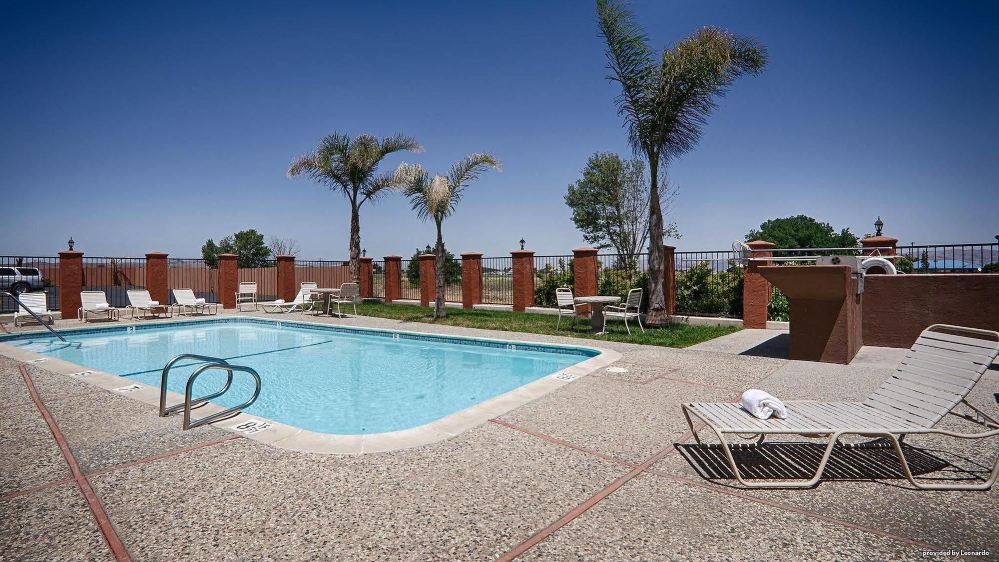 SureStay Hotel by Best Western Hollister Exterior foto